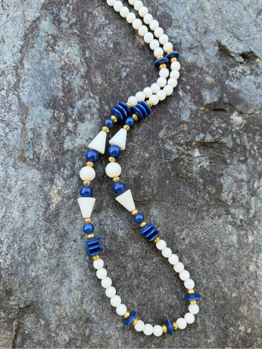 Vintage Lapis Lazuli Gemstone White Blue Gold Beaded Necklace